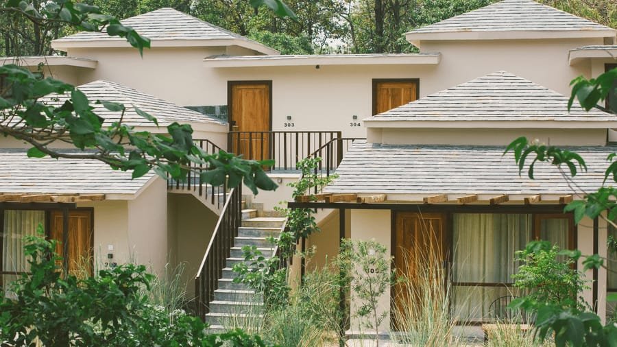 Saraca Corbett - Dining & Amenities - Gola Holidays